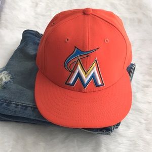 Men’s Miami Marlins New Era Fitted On field Hat